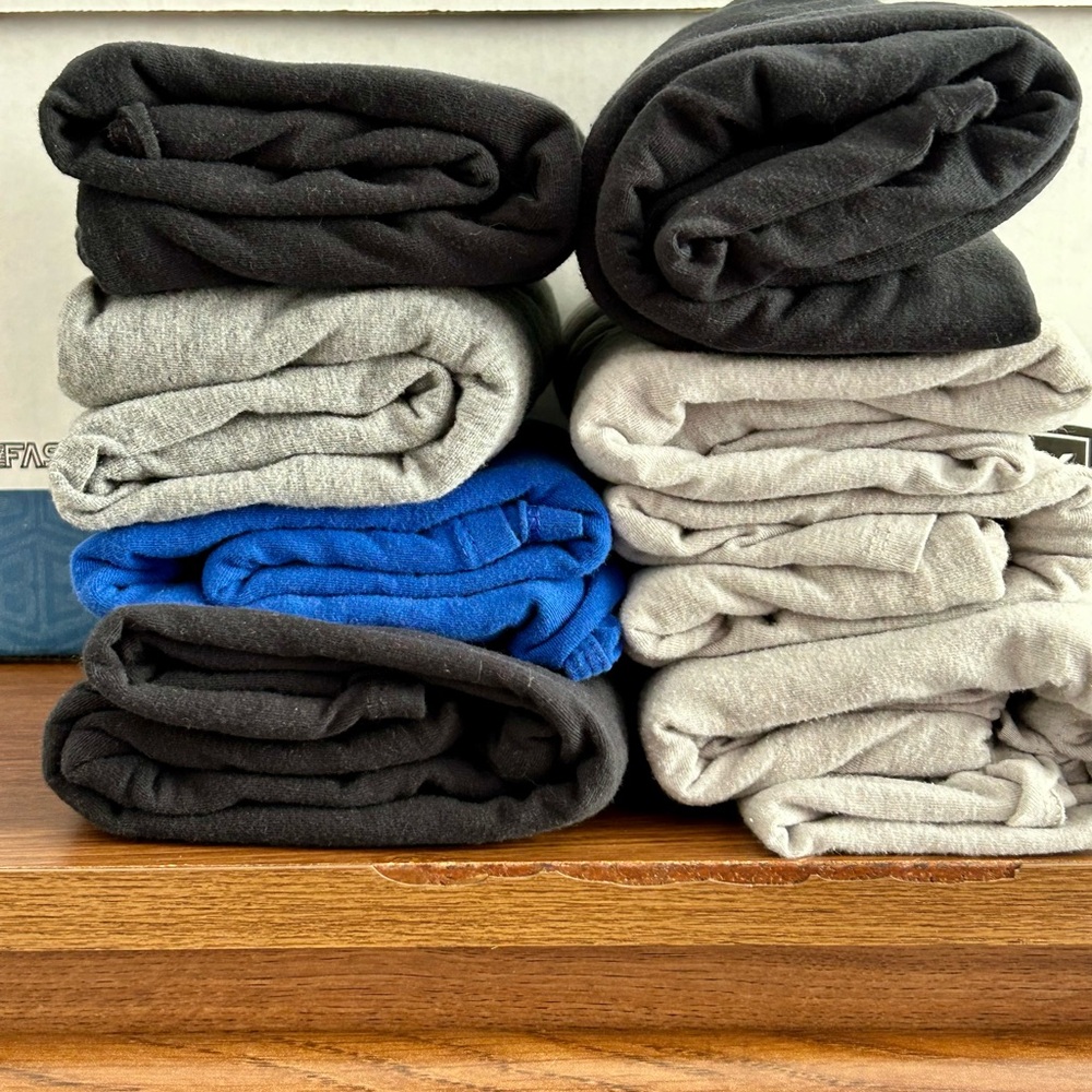 Lot of 8 gently used Duluth trading company no yank tanks in 3X